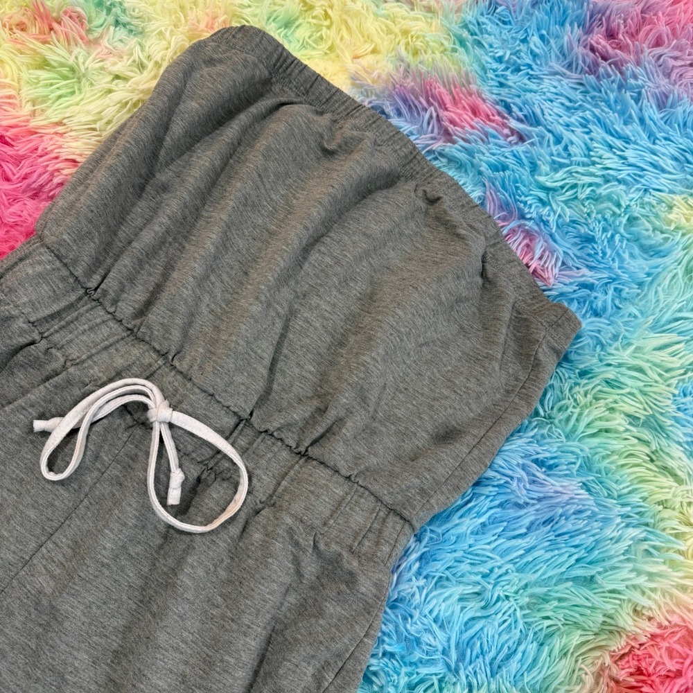 Almost Famous Romper Womens XL Gray Good Strapless Dolphin Trim Jumpsuit - Picture 3 of 7